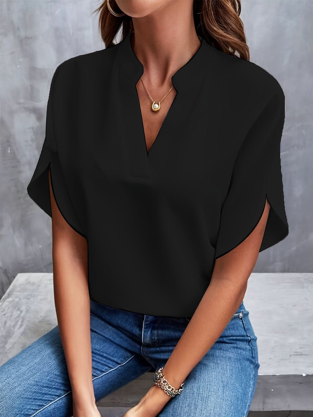 HAYDEN - FLARED SLEEVE BLOUSE