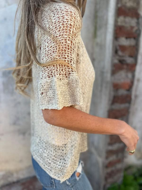 LILY - ELEGANT TEXTURED TOP